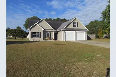 115 Besley Court, Raeford, NC 28376 - Photo 2