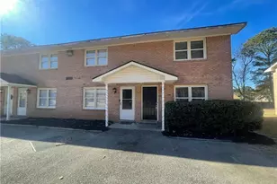 4959-D Galveston Dr, Fayetteville, NC 28303 - Photo 2