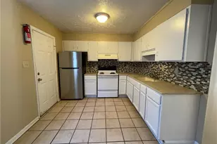 4959-D Galveston Dr, Fayetteville, NC 28303 - Photo 6