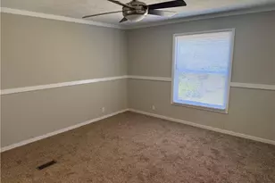 909 Wiregrass Rd, Hamlet, NC 28345 - Photo 10