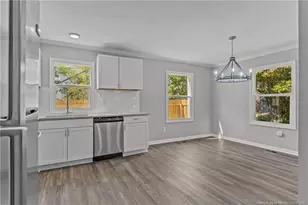 205 Pinecrest Dr, Fayetteville, NC 28305 - Photo 8