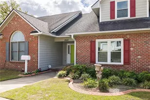 2919 Amelia Dr, Fayetteville, NC 28304 - Photo 2