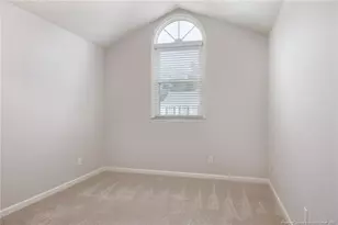 2919 Amelia Dr, Fayetteville, NC 28304 - Photo 16