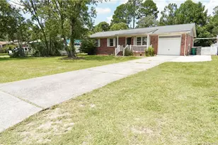 5948 Lexington Dr, Hope Mills, NC 28348 - Photo 8