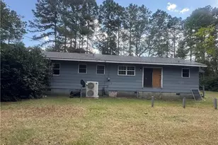 415 Brockington Rd, Fairmont, NC 28340 - Photo 18