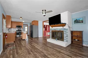 405 W Rd, Lumberton, NC 28358 - Photo 6