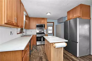 405 W Rd, Lumberton, NC 28358 - Photo 10