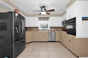 12521 Bagpipe Ln, Laurinburg, NC 28352 - Photo 18