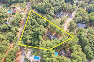 12521 Bagpipe Ln, Laurinburg, NC 28352 - Photo 4