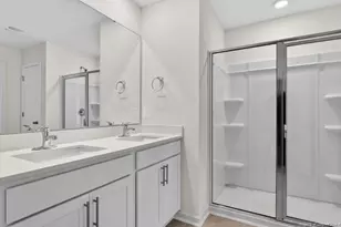 1006 Misty Creek Dr, Aberdeen, NC 28315 - Photo 32