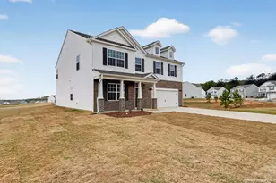 1006 Misty Creek Dr, Aberdeen, NC 28315 - Photo 4