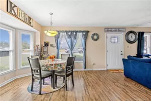 712 Alexwood Dr, Hope Mills, NC 28348 - Photo 8