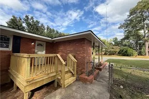 853 Shannon Dr, Fayetteville, NC 28303 - Photo 8