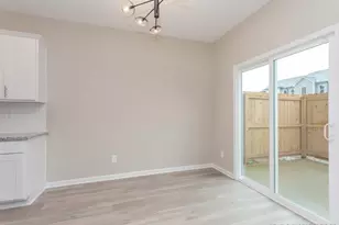 921 Kingscote Dr, Fayetteville, NC 28314 - Photo 10