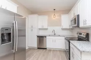 888 Kingscote Dr, Fayetteville, NC 28314 - Photo 10