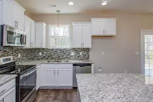 425 Sedgemoor Rd, Fayetteville, NC 28311 - Photo 12