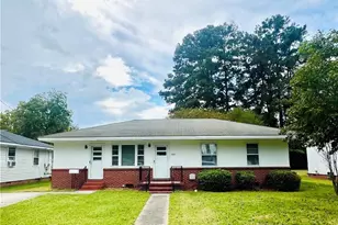 1407 Vance Dr, Lumberton, NC 28358 - Photo 1