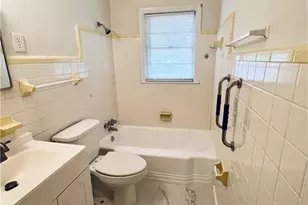 1407 Vance Dr, Lumberton, NC 28358 - Photo 12