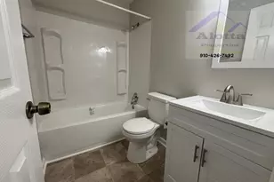 1810 Murchison Rd, Fayetteville, NC 28301 - Photo 10