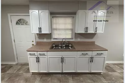 1810 Murchison Road, Fayetteville, NC 28301 - Photo 4