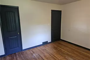 527 Smith St, High Point, NC 27260 - Photo 8