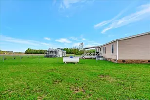 387 Bourbon St, Lumberton, NC 28358 - Photo 26