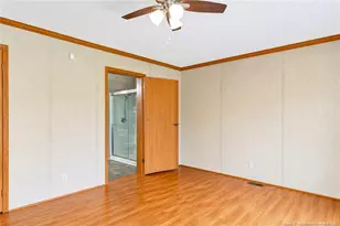 387 Bourbon St, Lumberton, NC 28358 - Photo 10
