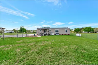 387 Bourbon Street, Lumberton, NC 28358 - Photo 18