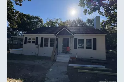 116 E McNeill Drive, Red Springs, NC 28377 - Photo 1