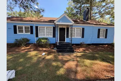 112 E McNeill Drive, Red Springs, NC 28377 - Photo 1