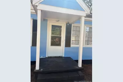 112 E McNeill Drive, Red Springs, NC 28377 - Photo 2