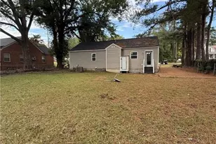 206 E Prospect Ave, Raeford, NC 28376 - Photo 8