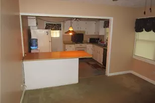 821 Rock Spring Rd, Fayetteville, NC 28314 - Photo 4