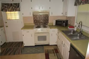 821 Rock Spring Rd, Fayetteville, NC 28314 - Photo 16