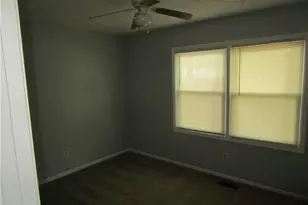 821 Rock Spring Rd, Fayetteville, NC 28314 - Photo 10