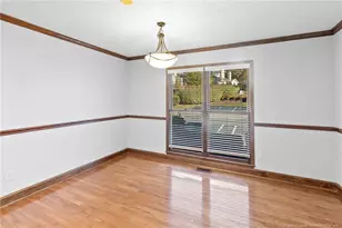 484 Lands End Rd, Fayetteville, NC 28314 - Photo 8