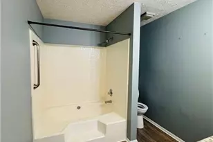 1909 Tryon Dr, Fayetteville, NC 28303 - Photo 20