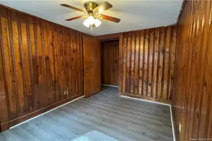 1105 Colonial Ave, Greenville, NC 27834 - Photo 16