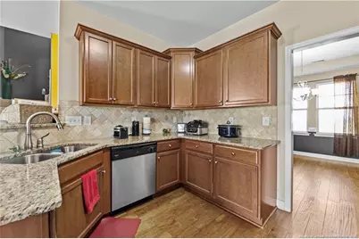 5925 Cornfield Avenue, Fayetteville, NC 28314 - Photo 14