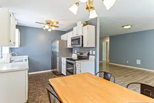 2613 Sedgefield Dr, Fayetteville, NC 28306 - Photo 16