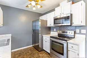 2613 Sedgefield Dr, Fayetteville, NC 28306 - Photo 14