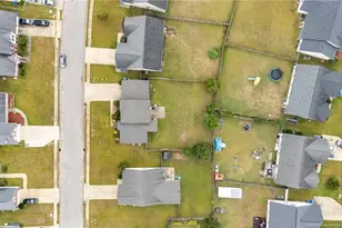 8240 Frenchorn Ln, Fayetteville, NC 28314 - Photo 8