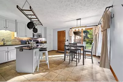 7559 Firethorn Drive, Fayetteville, NC 28311 - Photo 8