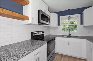 466 Lansdowne Rd, Fayetteville, NC 28314 - Photo 14