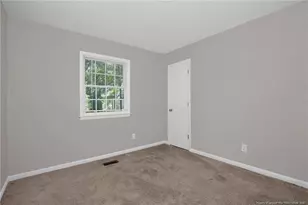 466 Lansdowne Rd, Fayetteville, NC 28314 - Photo 16