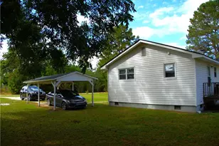 37 Jernigan Rd, Pembroke, NC 28372 - Photo 4