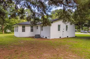 856 Pinewood Dr, Whiteville, NC 28472 - Photo 14