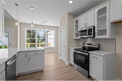 106 Camberly Lane, Aberdeen, NC 28315 - Photo 16