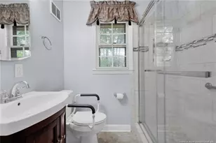 403 W 32nd St, Lumberton, NC 28358 - Photo 18