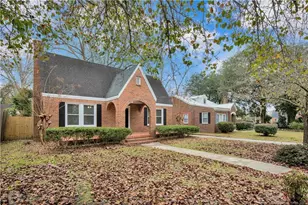 308 E 17th St, Lumberton, NC 28358 - Photo 2